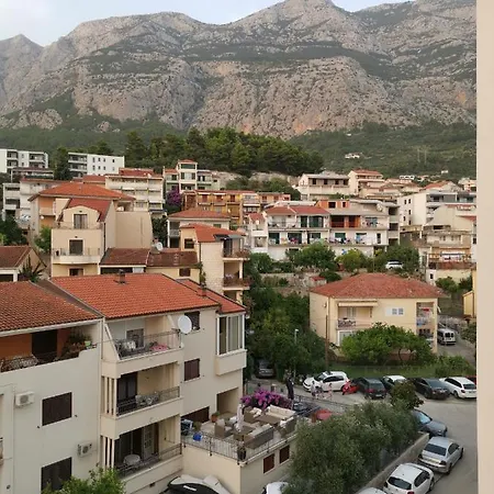 Apartment Lena Makarska